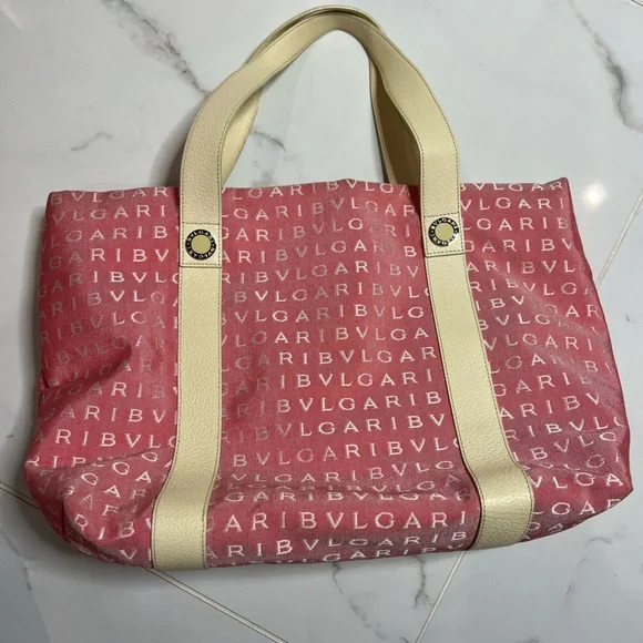 Bvlgari mania red logo tote - Picture 7 of 14